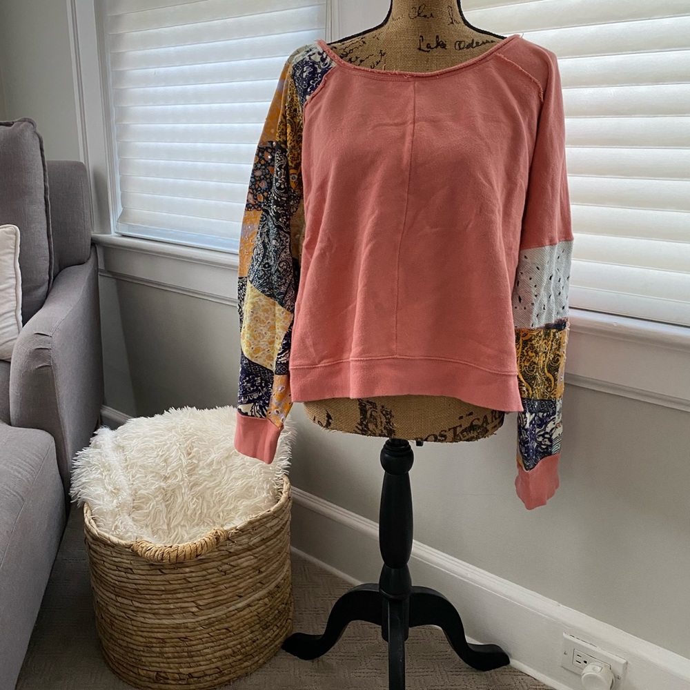 Free people sweatshirt